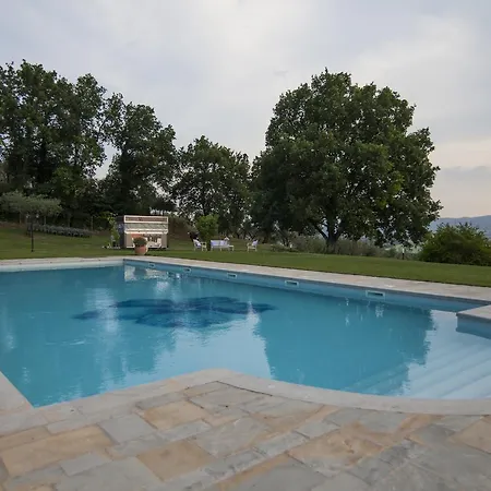 Country house Poggio Fiorito *